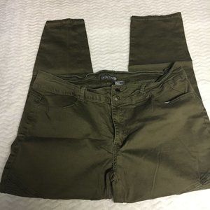 Jack David Skinny Jeans - Size 22